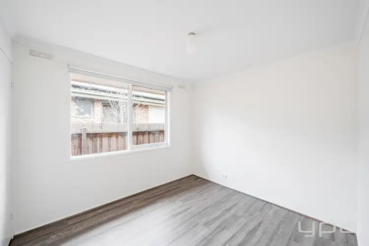 Fifth view of Homely house listing, 5 Somerset Close, Werribee VIC 3030