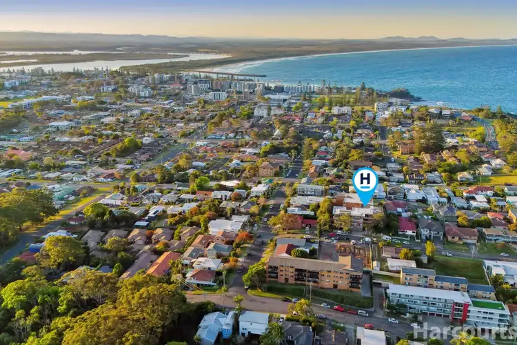 Third view of Homely unit listing, 21/14 Arncliffe Avenue, Port Macquarie NSW 2444