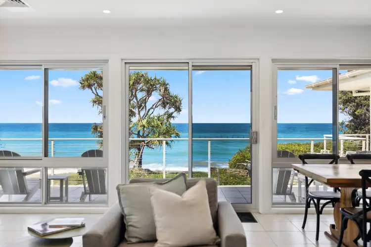 9 Emerald Avenue, Sapphire Beach NSW 2450