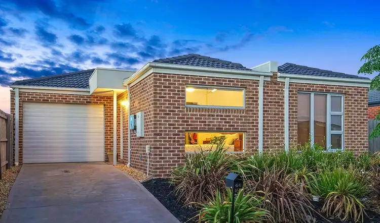 44 Chantelle Parade, Tarneit VIC 3029