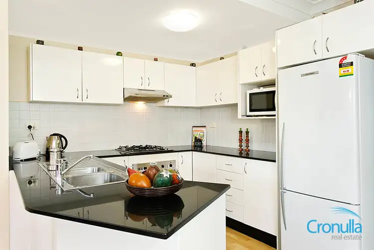 Third view of Homely apartment listing, 8/8-10 Croydon Street, Cronulla NSW 2230