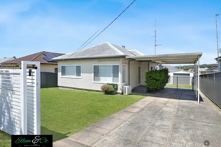 13 Carinmoney Avenue, Warilla NSW 2528