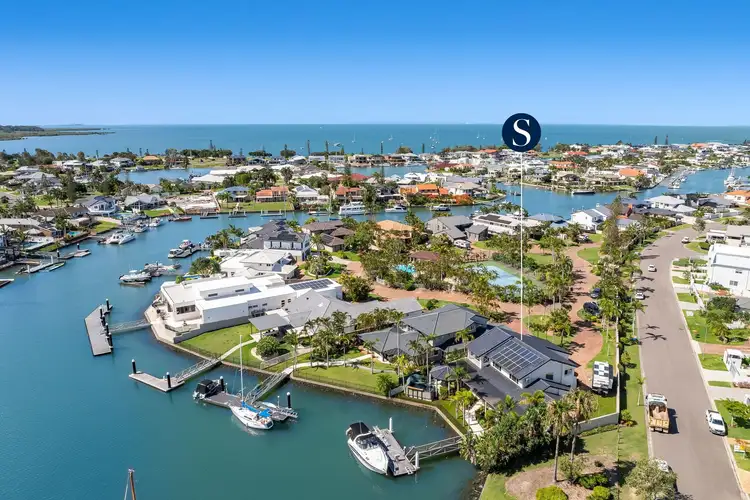 12/6-16 Anchorage Drive