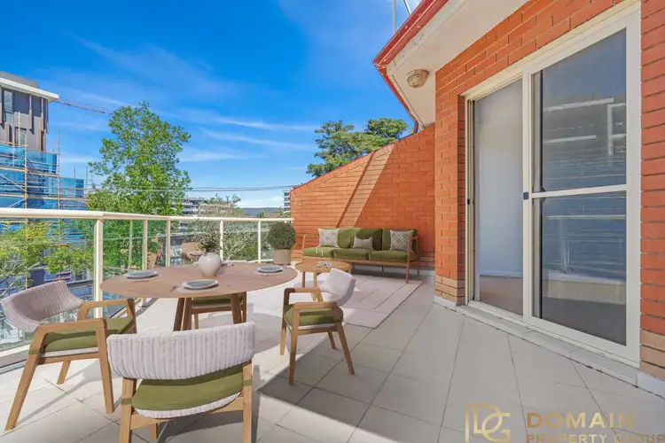 4/78 Donnison Street, Gosford NSW 2250