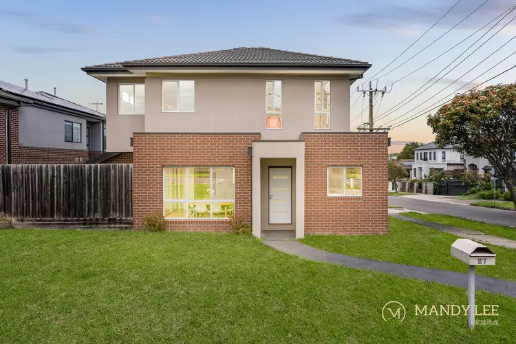 27 Uganda Street, Burwood VIC 3125