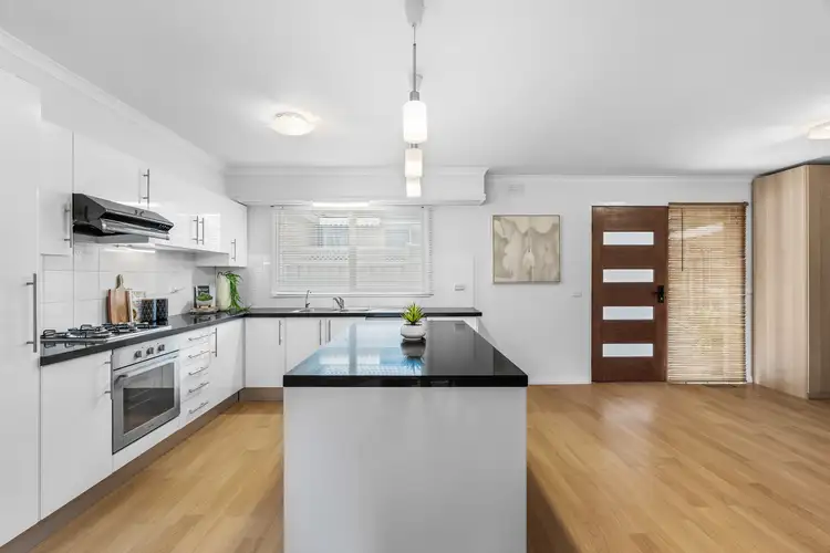 Fifth view of Homely unit listing, 2/15 Thomas Street, Doncaster East VIC 3109