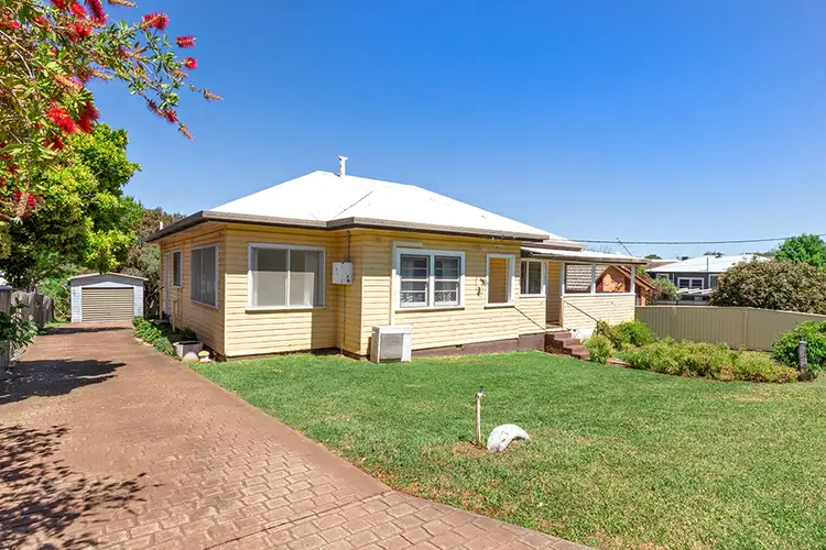 123 Rawson Avenue, Tamworth NSW 2340