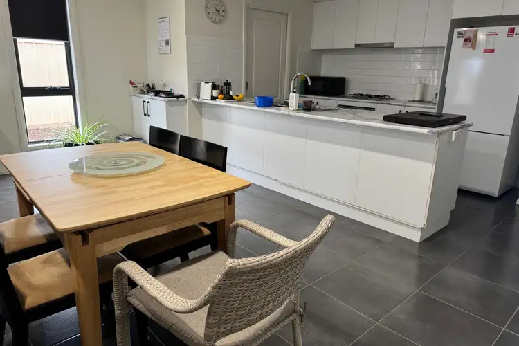 Fourth view of Homely house listing, 2 Joseph Court, Red Cliffs VIC 3496