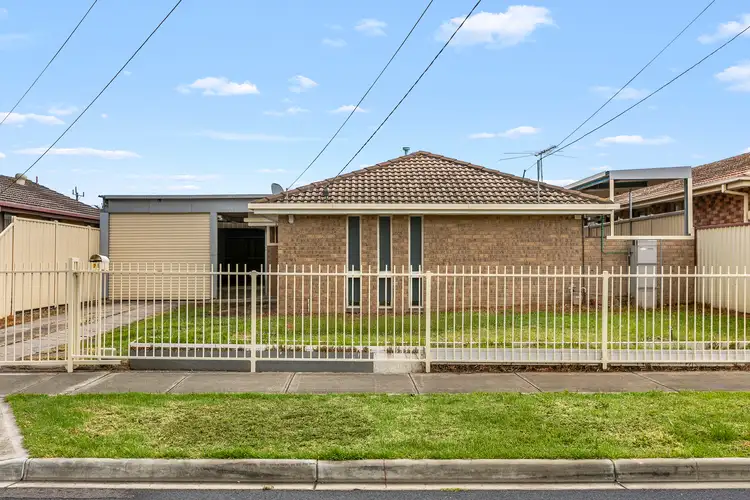 22 Droitwich Crescent, Deer Park VIC 3023