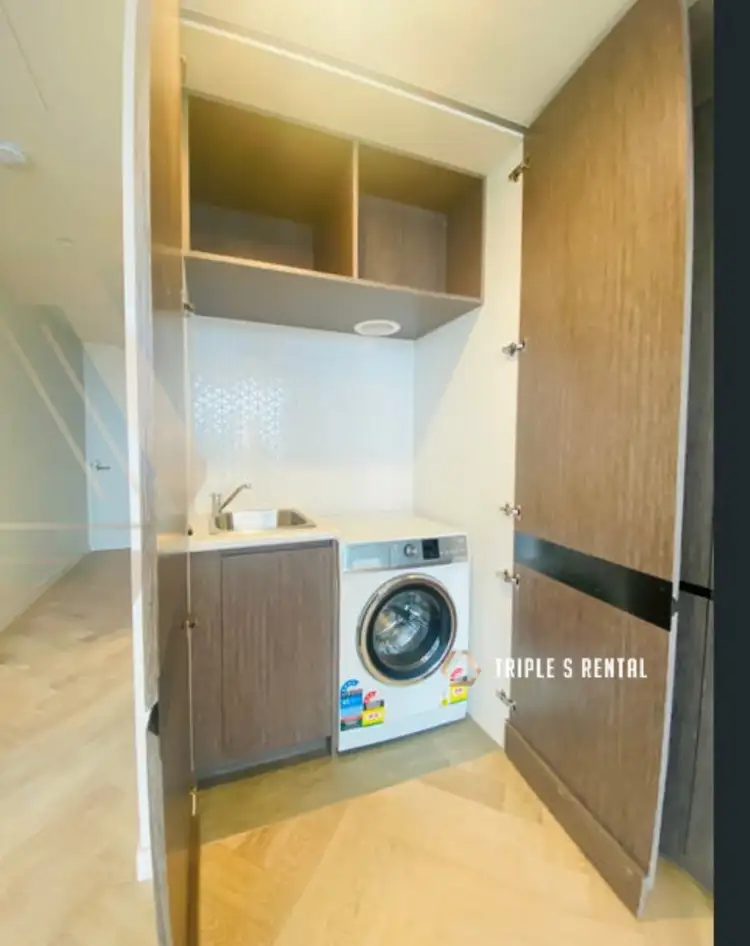 Fifth view of Homely apartment listing, 3005/115 Bathurst Street, Sydney NSW 2000