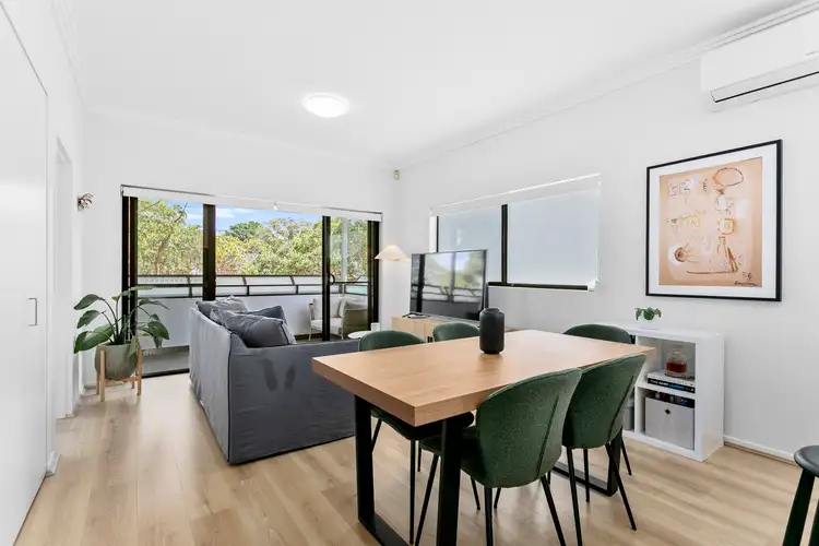 2/8 Hampton Street, Croydon Park NSW 2133