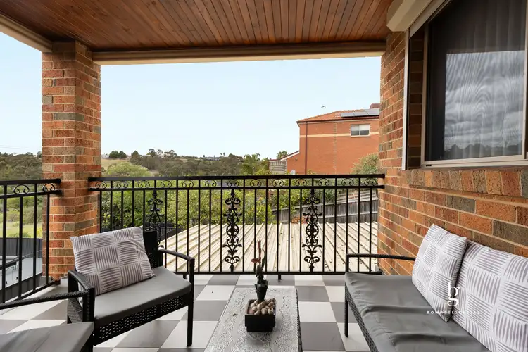 61 Dunfermline Avenue, Greenvale VIC 3059