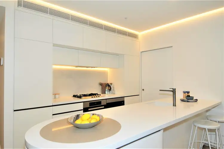 Third view of Homely apartment listing, 1701/116 Bathurst Street, Sydney NSW 2000