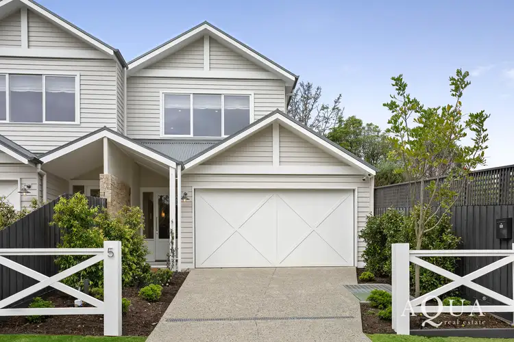 5 Seymour Avenue, Mount Eliza VIC 3930