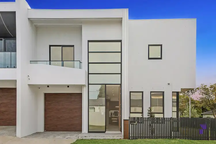 8 Ruthven Avenue, Milperra NSW 2214