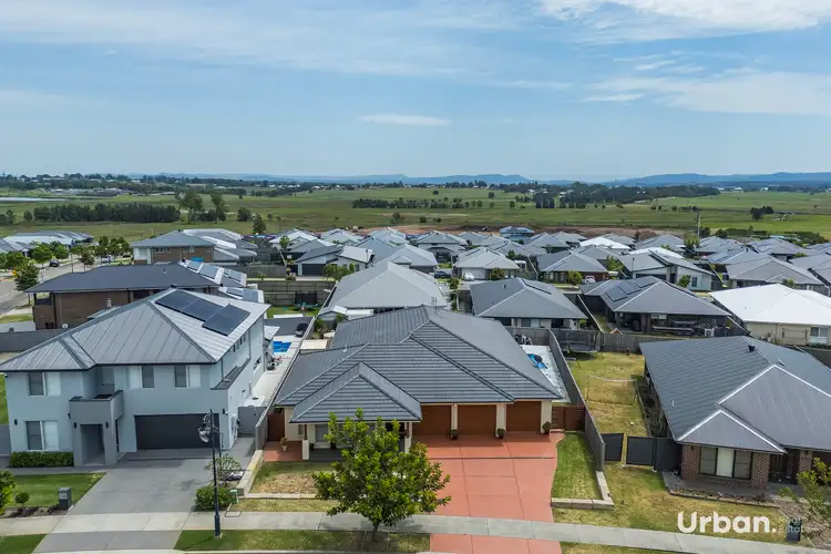 Fifth view of Homely house listing, 283 Settlers Boulevard, Chisholm NSW 2322