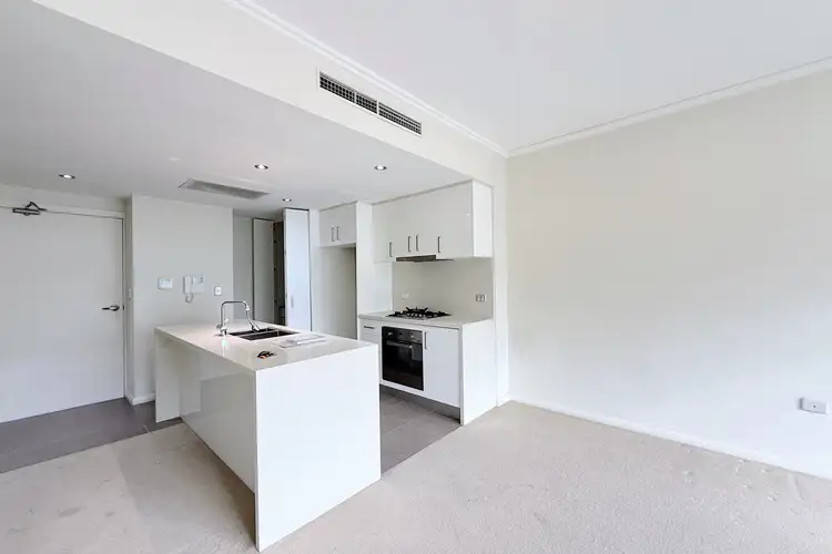 127/38 Shoreline Drive, Rhodes NSW 2138