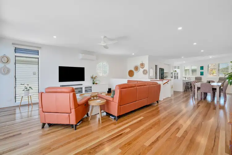 Sixth view of Homely townhouse listing, 5 Seaview Parade, Wallabi Point NSW 2430