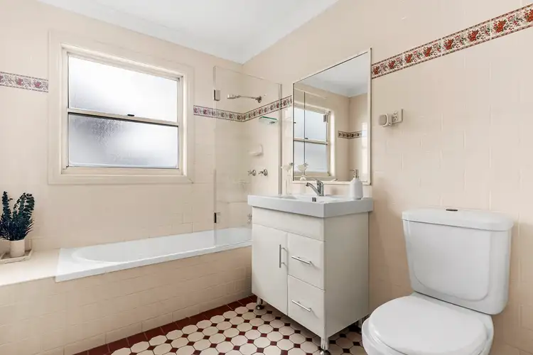 Sixth view of Homely semi-detached listing, 28B Crammond Boulevarde, Caringbah NSW 2229