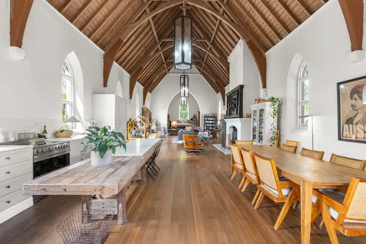 11 Walsh Street, Taralga NSW 2580