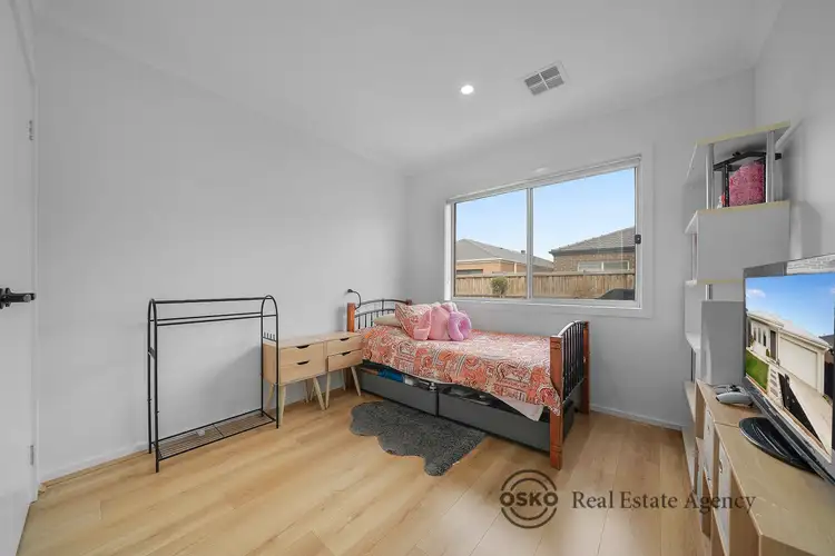 Sixth view of Homely house listing, 20 Gec Boulevard, Fraser Rise VIC 3336