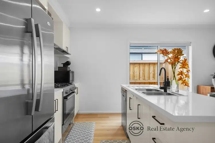 Seventh view of Homely house listing, 20 Gec Boulevard, Fraser Rise VIC 3336