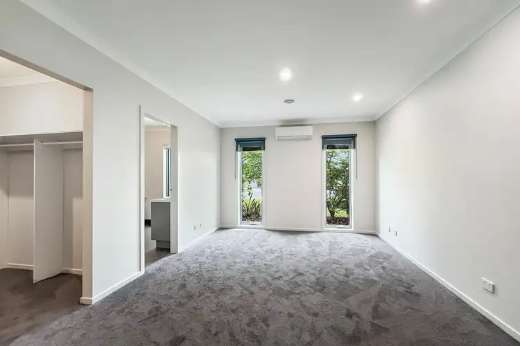 Sixth view of Homely house listing, 2 Willandra Circuit, Warragul VIC 3820