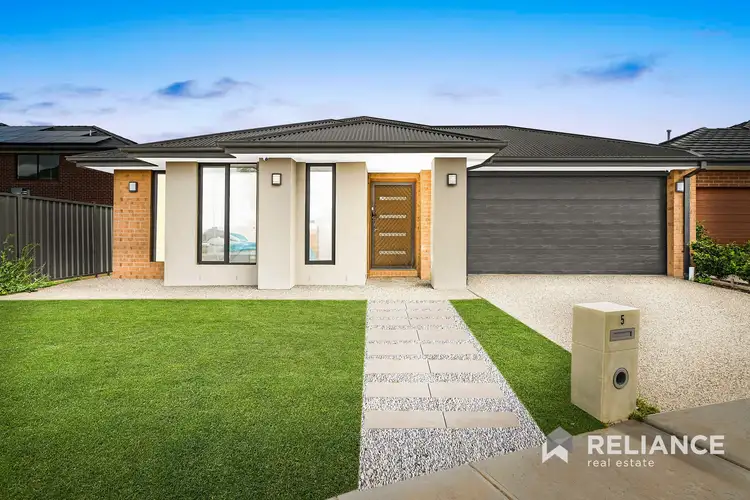 5 Agatha Way, Werribee VIC 3030