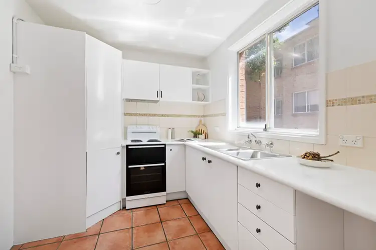 Third view of Homely apartment listing, 5/17 Redman Road, Dee Why NSW 2099