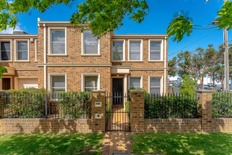 17 Hopkins Street, South Geelong VIC 3220