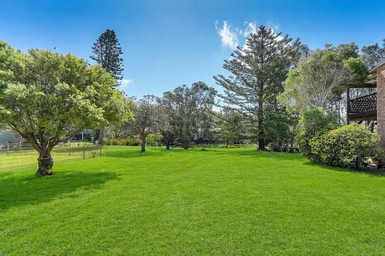 Third view of Homely house listing, 10 Del Mar Drive, Copacabana NSW 2251