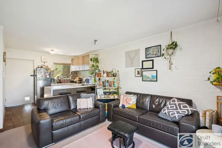 21/84-86 Stanley Street