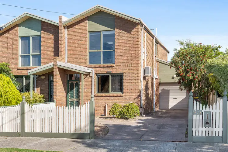 4/5 Bardsley Street, Sunshine West VIC 3020