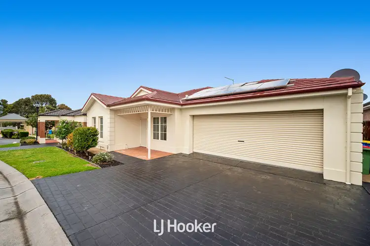 Second view of Homely unit listing, 2/8 Saffron Drive, Hallam VIC 3803