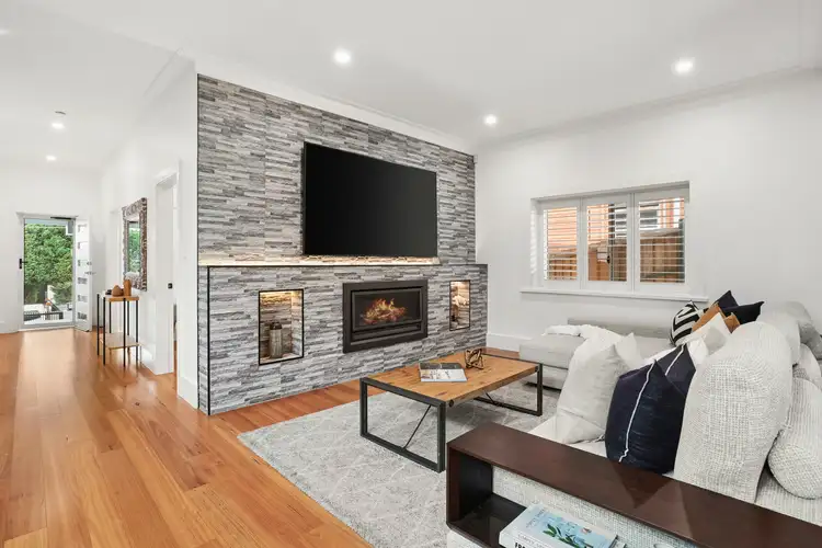 350 Lyons Road, Russell Lea NSW 2046