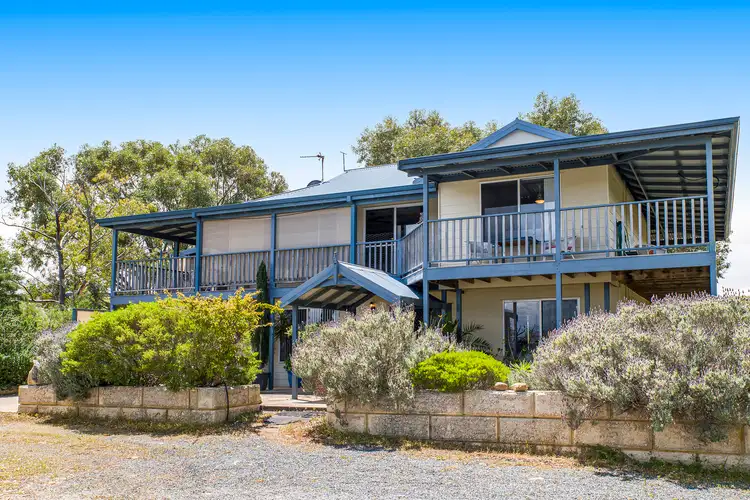 142 Indiana Crescent, Karakin WA 6044