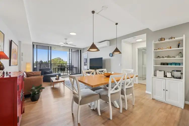 40807/2 Main Street, Varsity Lakes QLD 4227