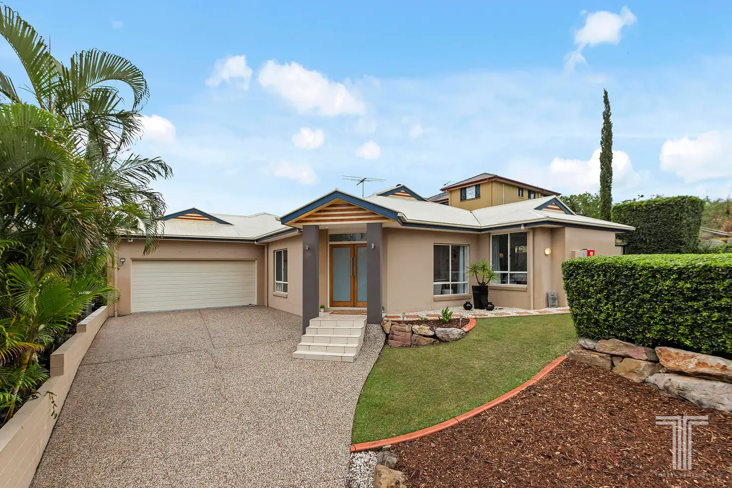 Main view of Homely house listing, 8 Ash Court, Carindale QLD 4152