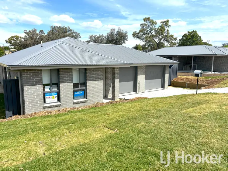 4b Terry Drive, Inverell NSW 2360