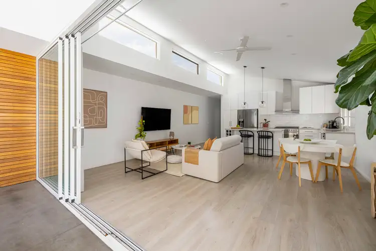 165 Military Road, Henley Beach South SA 5022