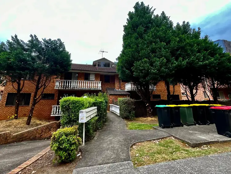 10/8-10 Campbell Street, Parramatta NSW 2150