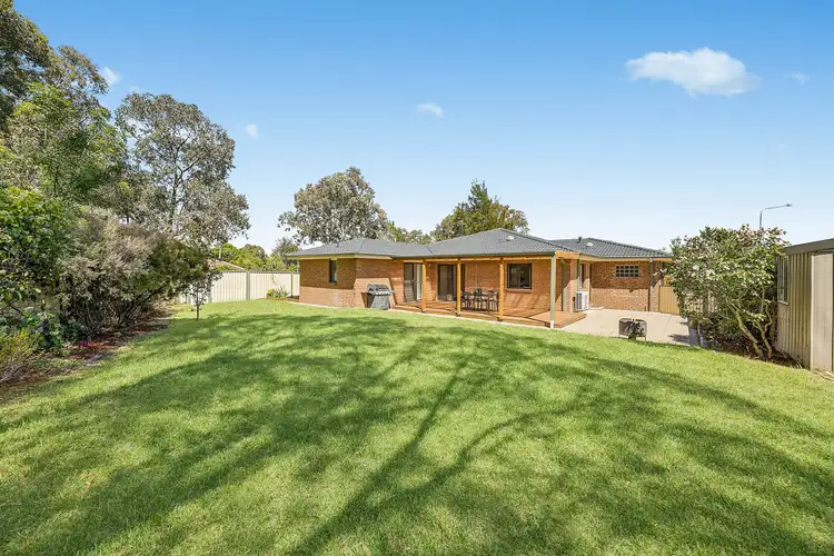 188 Heagney Crescent