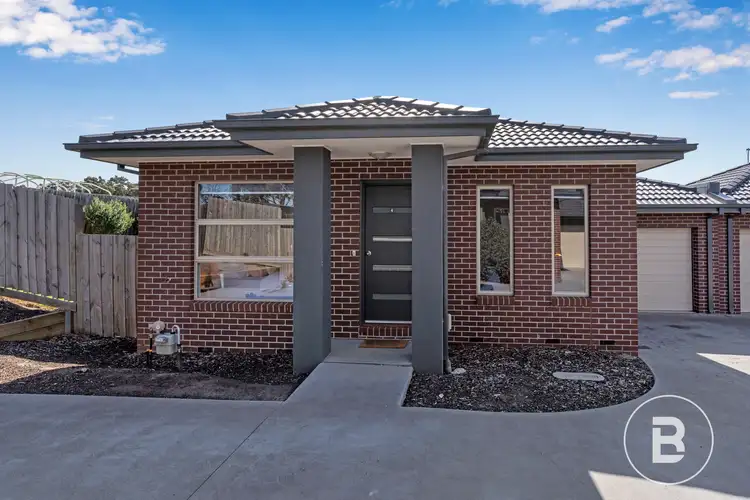 Second view of Homely townhouse listing, 4/27 Cromarty Circuit, Darley VIC 3340
