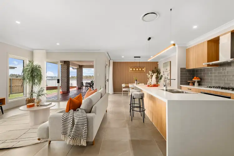 170 Settlers Boulevard