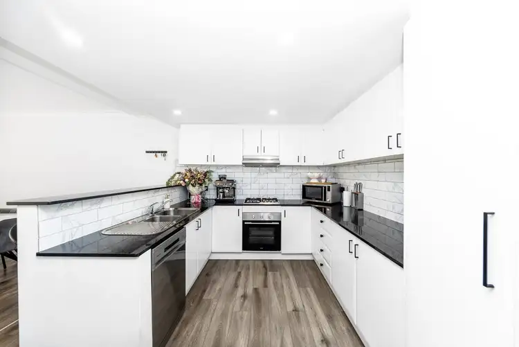 5/92 John Whiteway Drive, Gosford NSW 2250