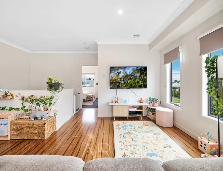 Fourth view of Homely townhouse listing, 19/10 Mickleham Drive, Cranbourne North VIC 3977