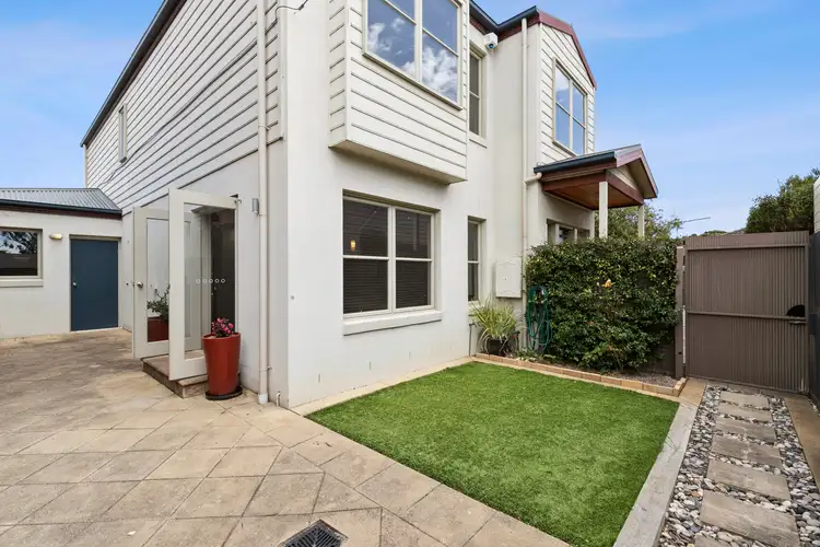 2/66 Foster Street, South Geelong VIC 3220