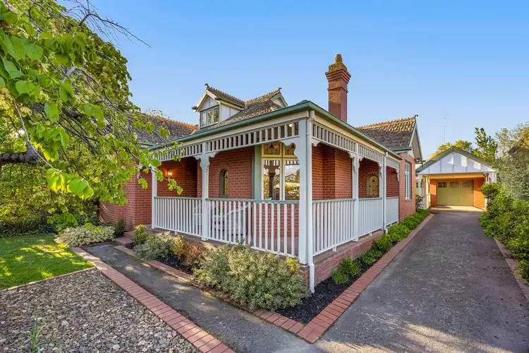 11 Cordover Court, Alfredton VIC 3350