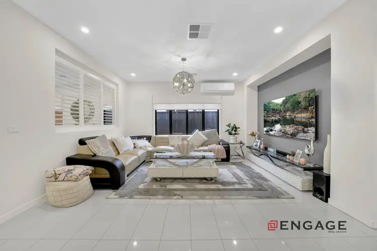 Second view of Homely house listing, 3 Clifton Circuit, Tarneit VIC 3029