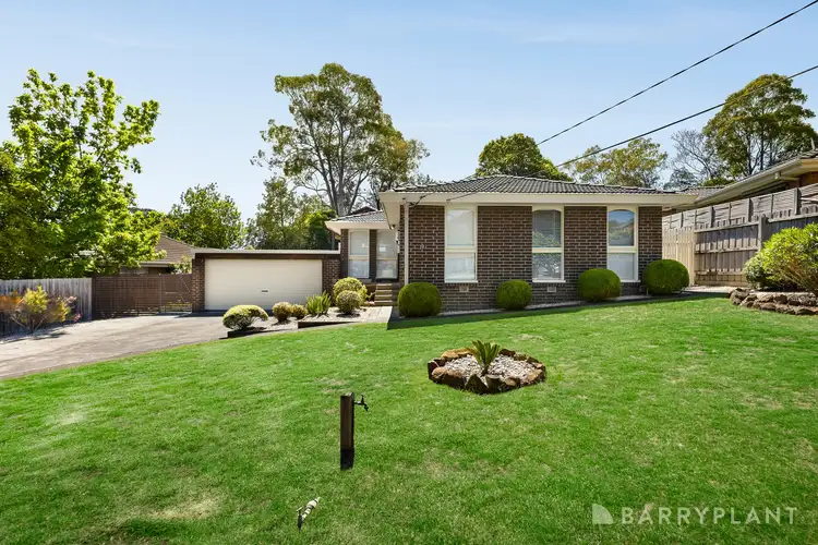 19 Gladesville Drive, Kilsyth VIC 3137